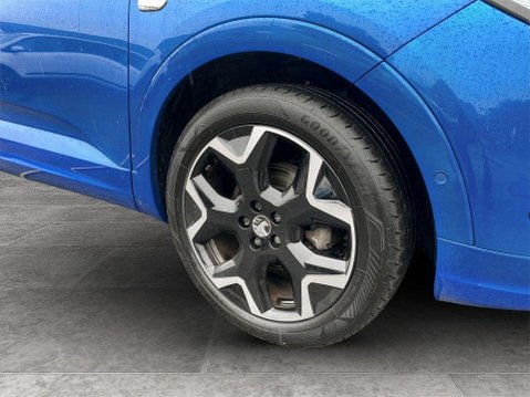 Vauxhall Grandland 1.2 Turbo Ultimate SUV 5dr Petrol Auto Euro 6 (s/s) (130 ps) 19