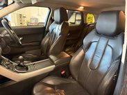 Land Rover Range Rover Evoque 2.2 SD4 Pure Tech 4WD Euro 5 (s/s) 5dr 32