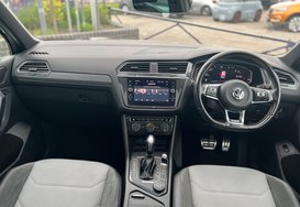 Volkswagen Tiguan R-LINE TECH 2.0 TDI 4MOTION DSG AUTO 34