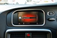 Volvo V40 T2 R-DESIGN NAV PLUS 23