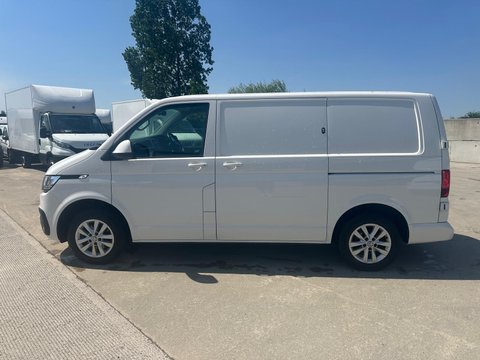 Volkswagen Transporter T30 TDI P/V HIGHLINE 10
