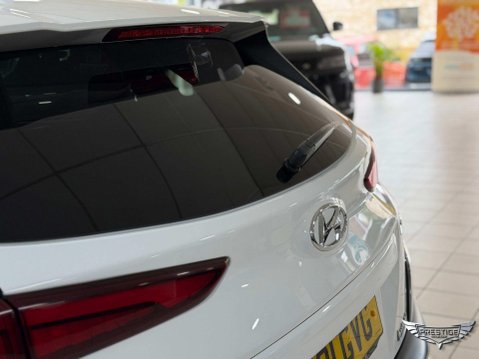 Hyundai KONA 1.6 h-GDi Premium DCT Euro 6 (s/s) 5dr 44