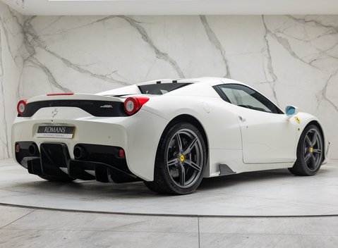 Ferrari 458 Speciale Aperta 9