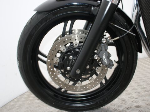 Triumph Thunderbird THUNDERBIRD STORM 33