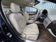 Jaguar XF 3.0d V6 Premium Luxury Saloon 4dr Diesel Auto Euro 5 (240 ps) 7