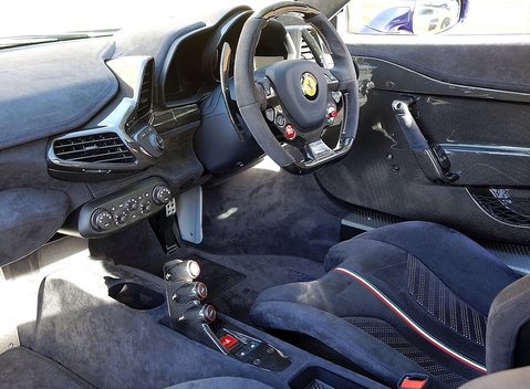 Ferrari 458 Speciale 11