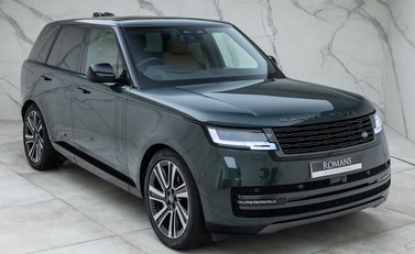 Land Rover Range Rover P440e HSE 8