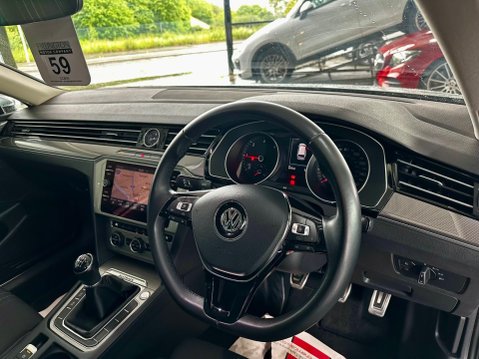Volkswagen Passat 2.0 TDI Alltrack 4Motion Euro 6 (s/s) 5dr 33