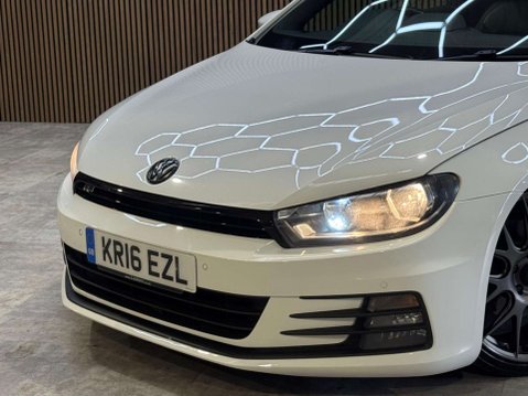 Volkswagen Scirocco 2.0 Scirocco R-Line BlueMotion Technology TDI Semi-Auto 3dr 42