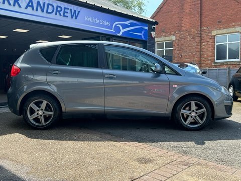 SEAT Altea TDI CR I TECH DSG 2