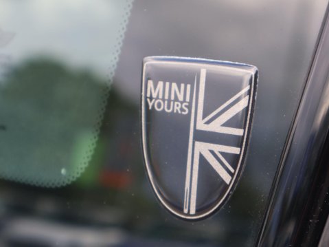 Mini Countryman 1.5 Cooper Exclusive SUV 5dr Petrol Steptronic Euro 6 (s/s) (136 ps) 35