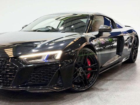 Audi R8 5.2 FSI V10 Performance Coupe 2dr Petrol S Tronic quattro Euro 6 (s/s) (620 15