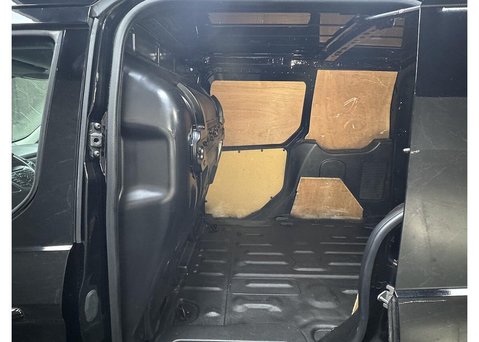 Ford Transit Connect 1.5 TDCi 200 Limited Panel Van 5dr Diesel Manual L1 H1 (119 g/km, 118 bhp) 39