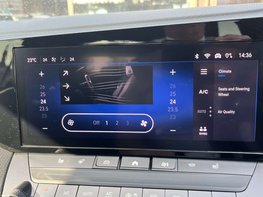 Vauxhall Astra 1.2 Astra Ultimate Turbo Auto 5dr 37