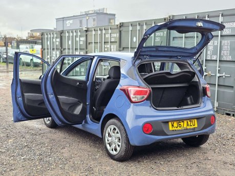 Hyundai i10 1.2 SE Hatchback 5dr Petrol Auto Euro 6 (87 ps) 9