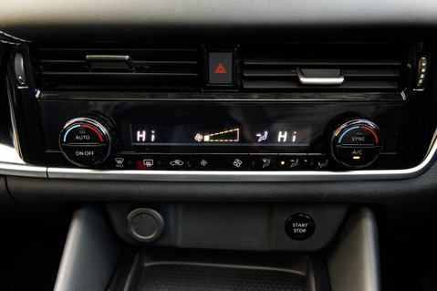 Nissan Qashqai E-POWER N-CONNECTA 38