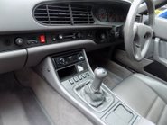 Porsche 968 COUPE 16