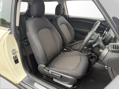 Mini Hatchback 1.5 One Classic II 3dr 18