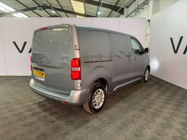 Vauxhall Vivaro 2.0 Vivaro 3100 Sportive S/S 4