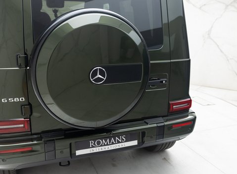 Mercedes-Benz G Class G580 with EQ-TECHNOLOGY 34