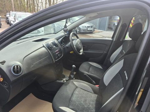 Dacia Sandero Stepway AMBIANCE DCI 7