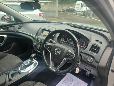 Vauxhall Insignia SRI CDTI AUTO 11