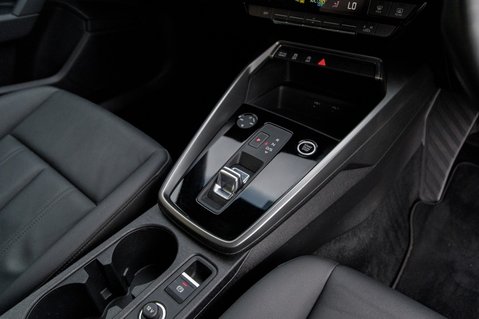 Audi A3 SPORTBACK TFSI SPORT MHEV 34
