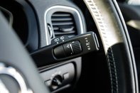 Volvo V40 T2 R-DESIGN NAV PLUS 17