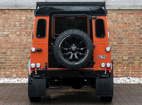 Land Rover Defender 90 Adventure 5