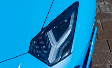 Lamborghini Aventador SVJ LP 770-4 Roadster 27