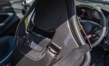 Ferrari F8 Tributo 14