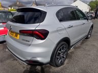 Fiat Tipo CROSS 8