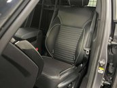 Land Rover Discovery 3.0 Discovery HSE SD6 Auto 4WD 31