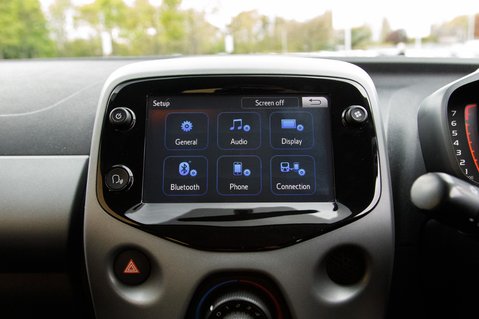 Toyota Aygo VVT-I X-PLAY X-SHIFT 27