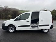 Peugeot Partner 850 S L1 1.6 Hdi 92ps Panel Van - Direct from MOD 8