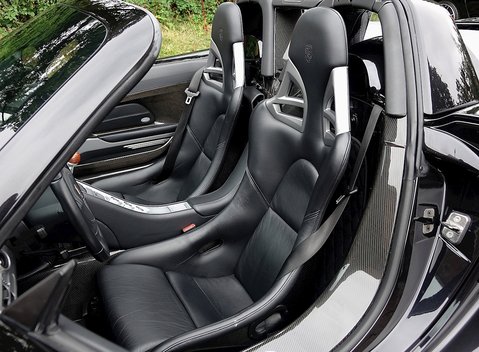 Porsche Carrera GT 27