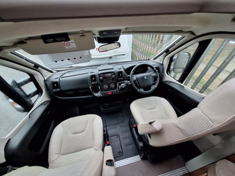 Bailey Autograph 74-4 2021 5