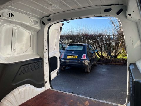Vauxhall Combo 1.6 Combo 2000 Edition 16