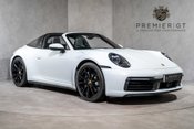 Porsche 911 TARGA 4 PDK. WARRANTY. ADAPTIVE CRUISE CONTROL. HEATED SEATS. HEATED WHEEL.