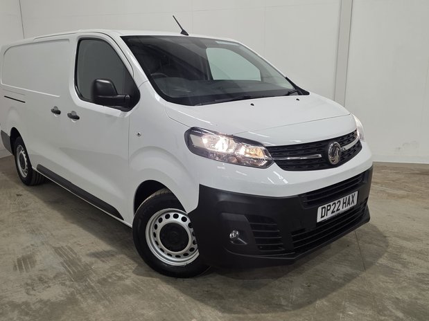 Vauxhall Vivaro Vauxhall Vivaro L2 Diesel 2900 1.5d 100ps Dynamic H1 Van 1