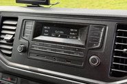 Volkswagen Crafter CR35 TDI L H/R P/V STARTLINE 19