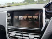 Peugeot 2008 S/S ALLURE 13