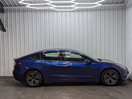 Tesla Model 3 Model 3 Long Range AWD 4WD 4dr 15