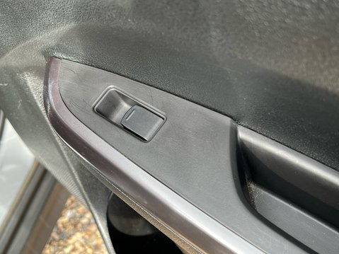 Suzuki Vitara SZ-T 36