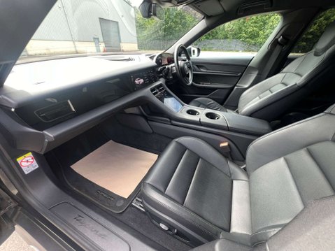 Porsche Taycan Taycan 4 Cross Turismo 4WD 5dr *NATIONAL DELIVERY* 58