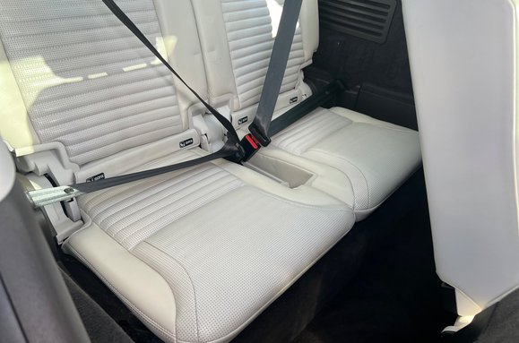Land Rover Discovery 3.0 SD6 HSE LUXURY AUTO PAN ROOFS 23