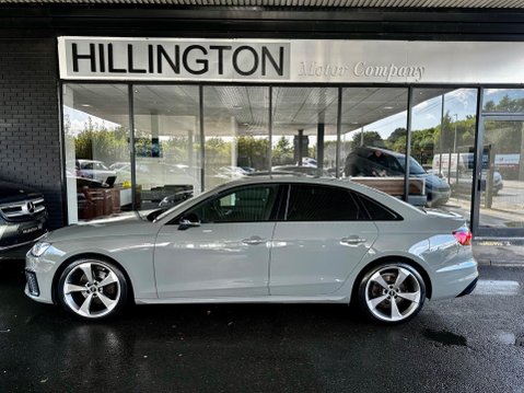 Audi A4 2.0 TFSI 40 Black Edition S Tronic Euro 6 (s/s) 4dr 18