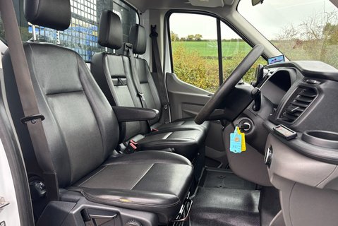 Ford Transit 350 Srw L2 130 ps Single Cab Tipper - Air Con / Tow Axle / Rear Camera 4
