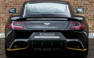 Aston Martin Vanquish S 5