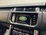 Land Rover Range Rover 3.0 Range Rover Autobiography SDV6 HEV Auto 4WD 5dr 82